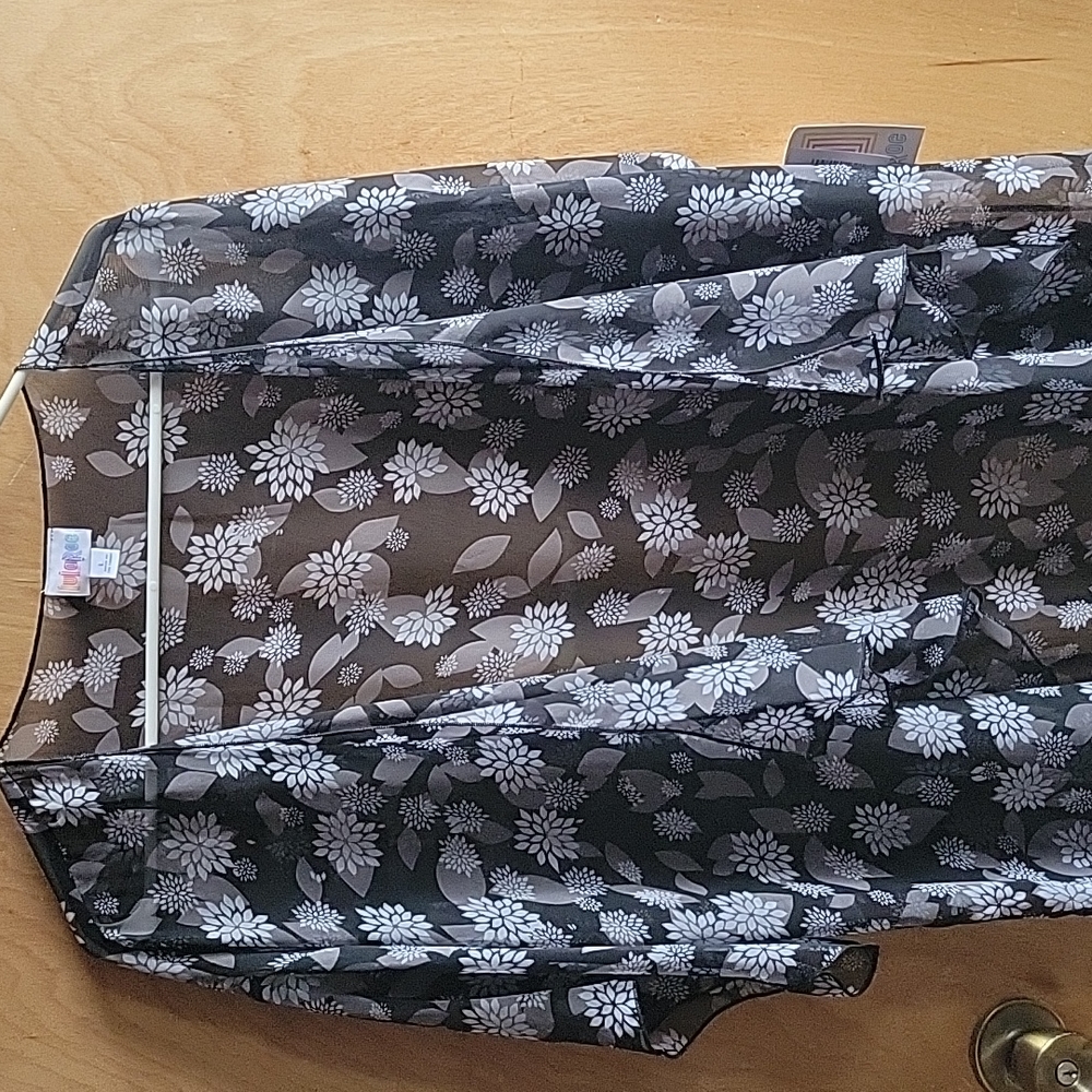 Lularoe large monroe new with tags